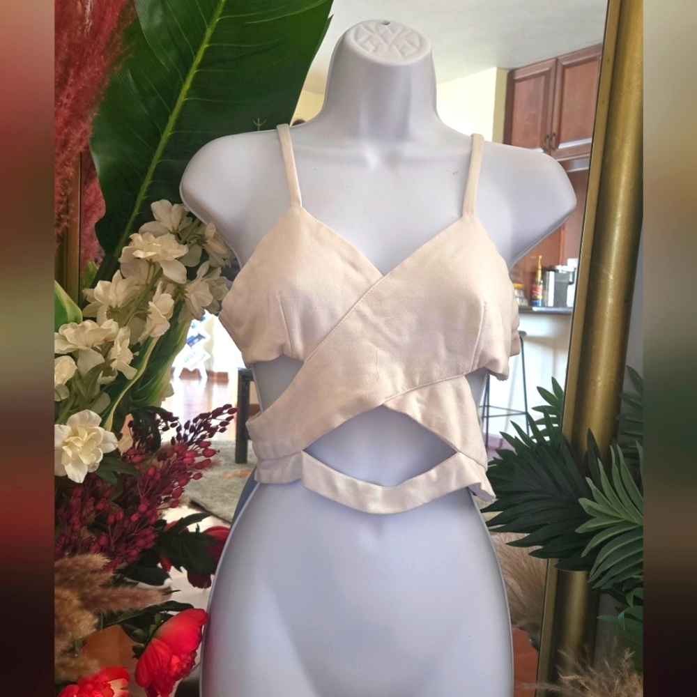 Sexy Cutout Crop Top